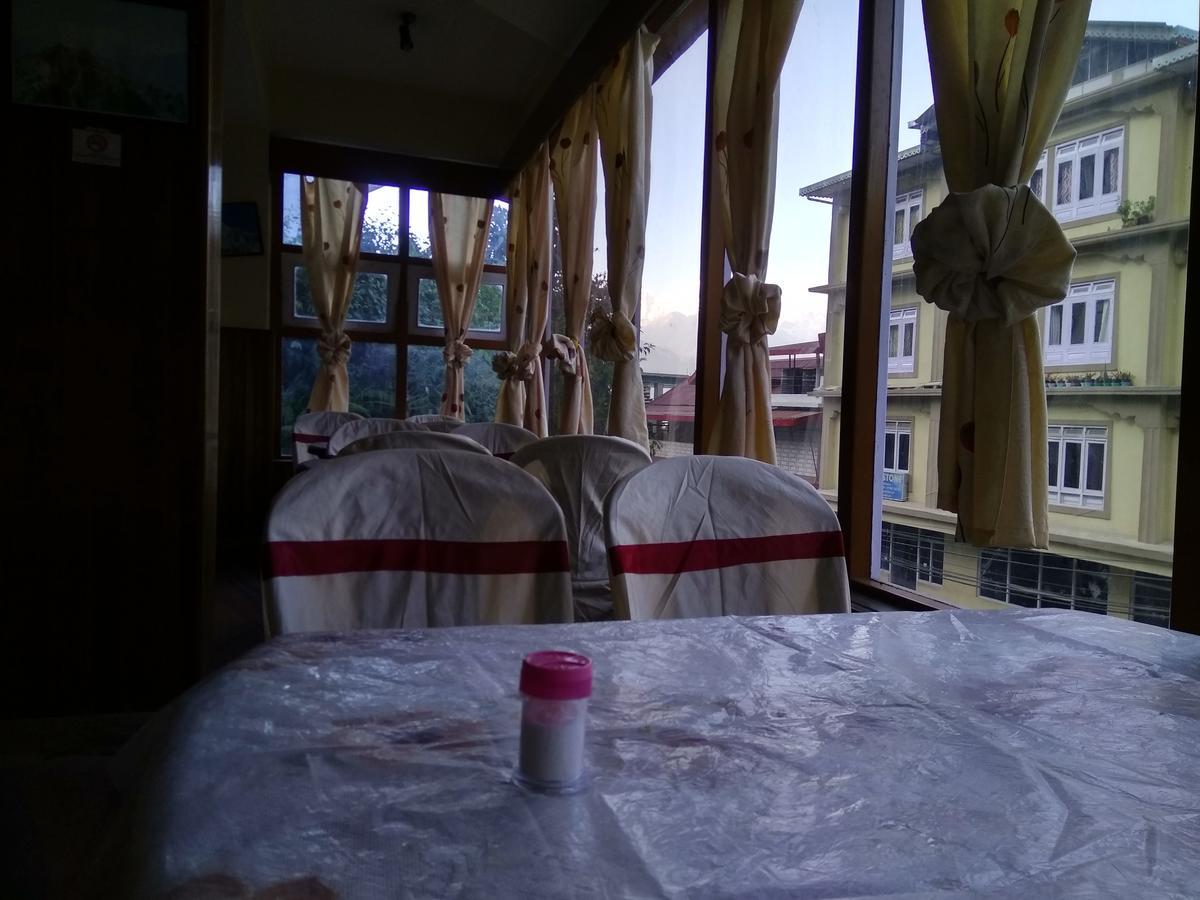 Hotel Tashi Gyal Tsen Pelling Exterior photo